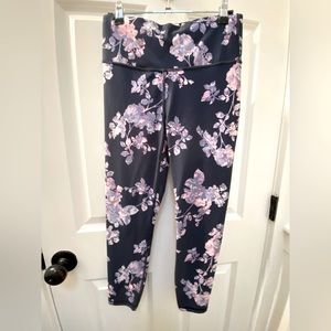 GapFit leggings with blackout technology size S